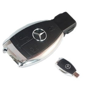 COMPRAR MEMORIA USB 32GB TECHONE LLAVE MERCEDES